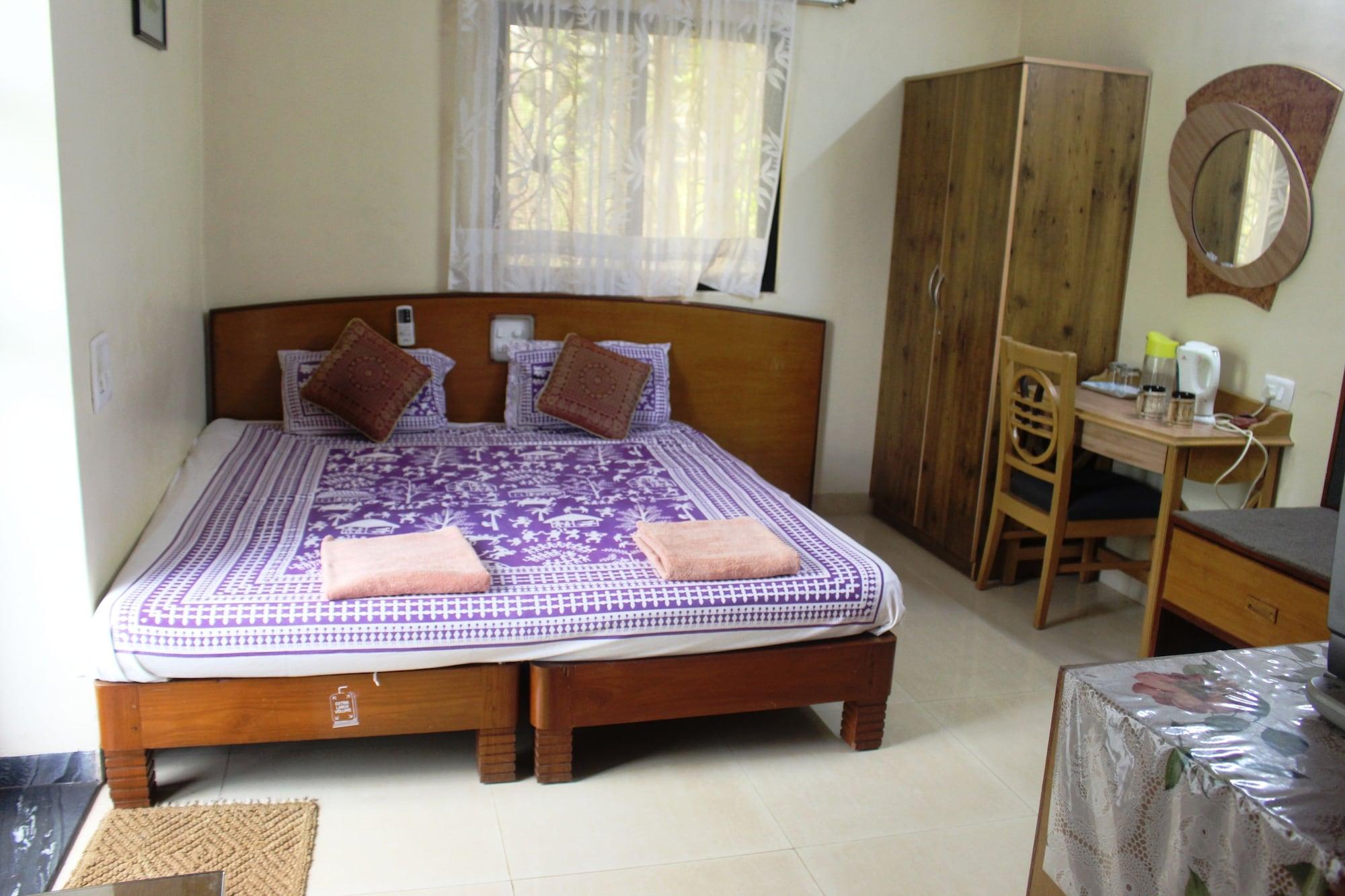 Mama Mids Home Morjim Exterior photo